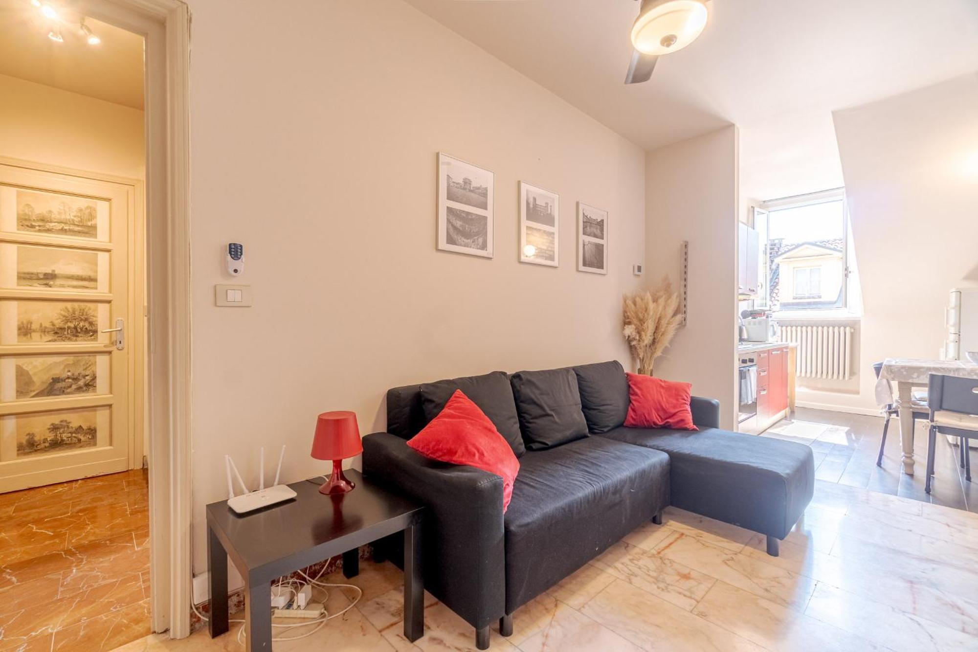 Casa Valeggio Attic Apt Few Steps From Porta Nuova Apartment ตูริน ภายนอก รูปภาพ