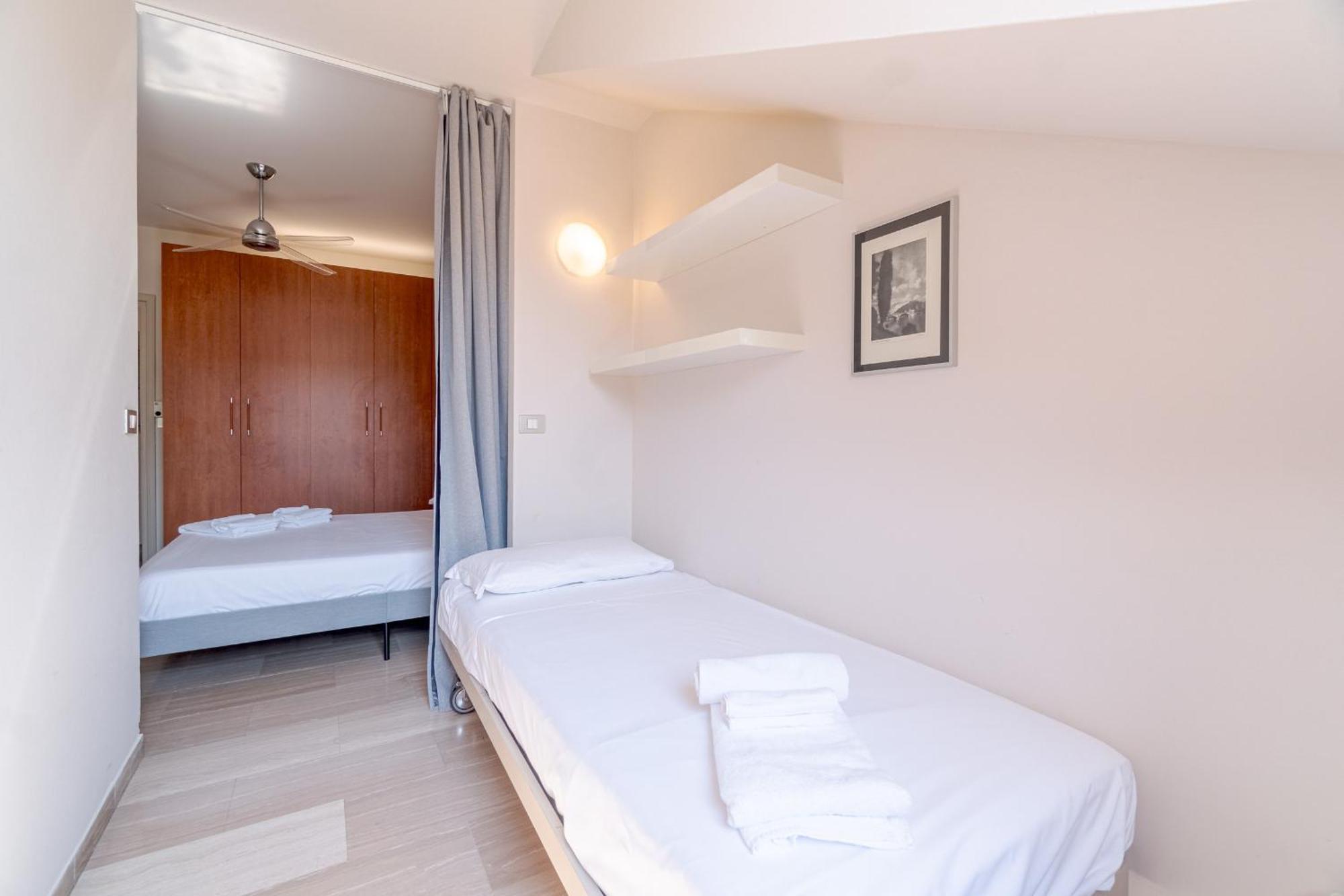 Casa Valeggio Attic Apt Few Steps From Porta Nuova Apartment ตูริน ภายนอก รูปภาพ